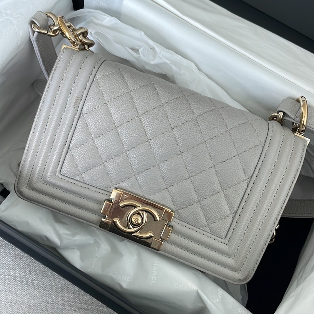 CHANEL
Calfskin Quilted Small Boy Flap Grey